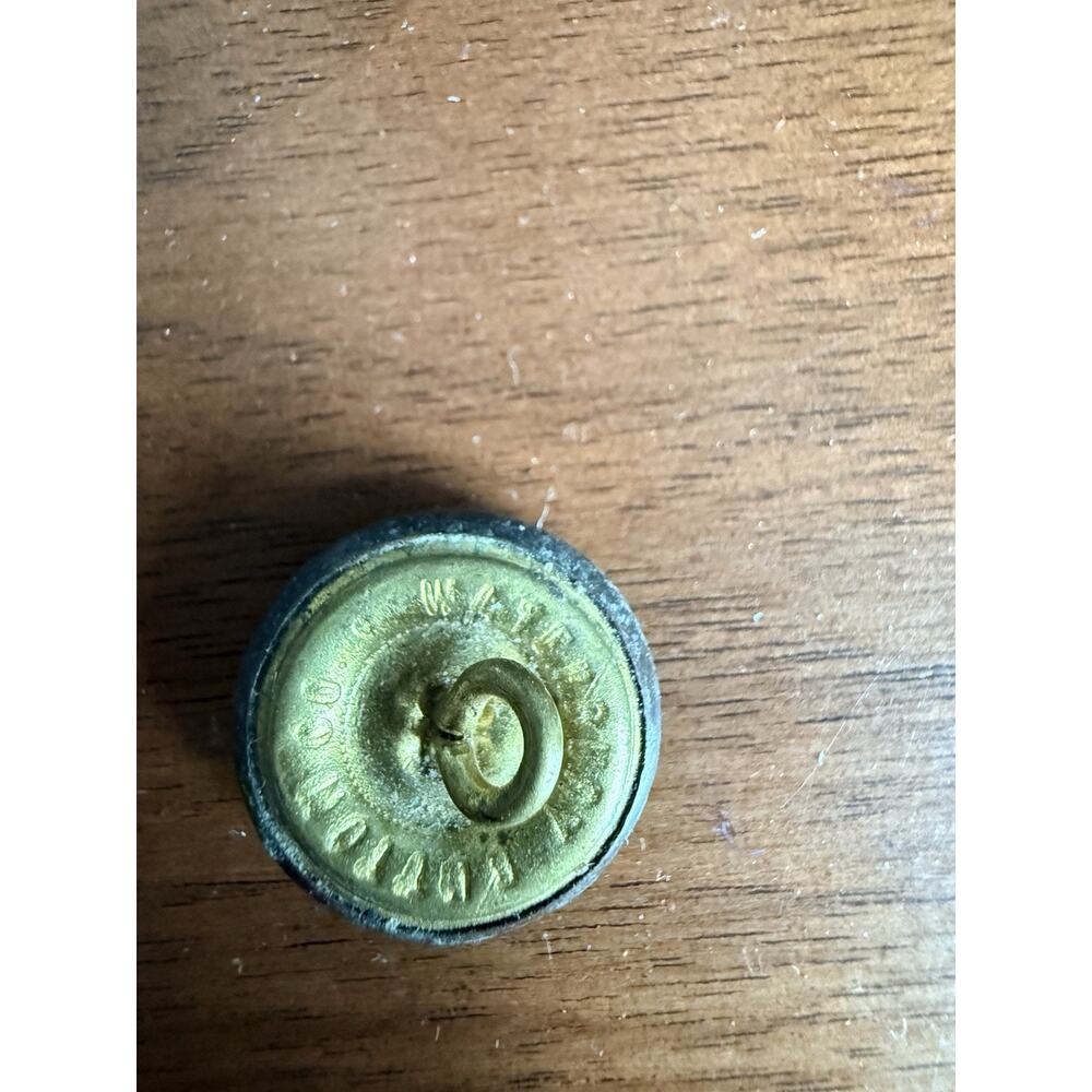 Antique WWI Era US Navy Eagle Anchor Uniform Buttons Set of 4 Waterbury - Picture 7 of 9